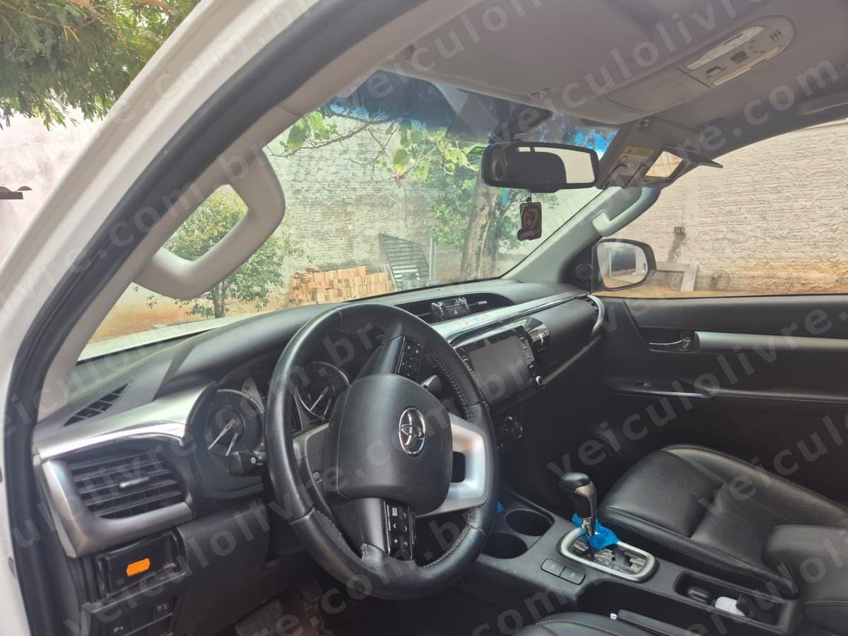 TOYOTA HILUX CDSRVA4FD